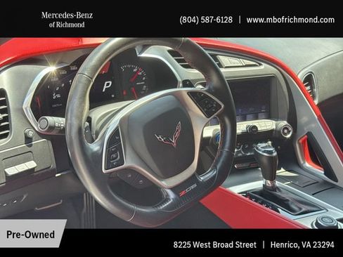 Used 2015 Chevrolet Corvette Z06 w/ 3LZ Preferred Equipment Group RWD image 12
