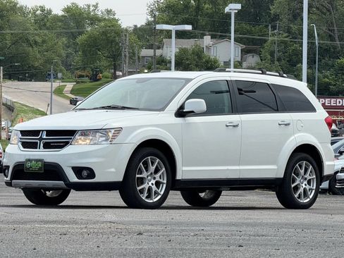 Used 2017 Dodge Journey GT w/ Flexible Seating Group image 4