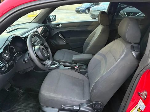Used 2014 Volkswagen Beetle 1.8T FWD image 7