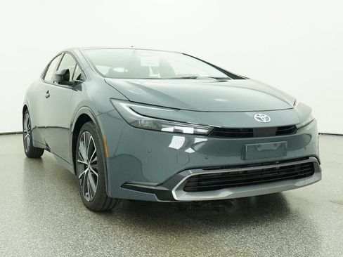 New 2026 Toyota Prius XLE FWD image 30