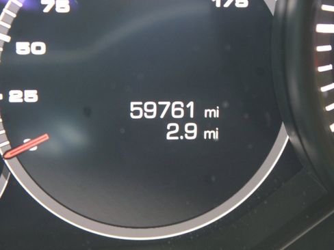 Used 2019 Porsche Cayenne image 5