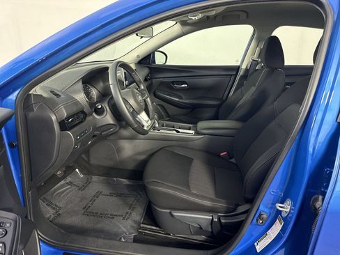 Certified 2023 Nissan Sentra SV w/ All-Weather Package FWD image 4
