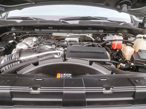 Used 2024 GMC Sierra 3500 Denali Ultimate image 25