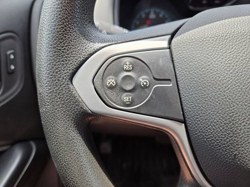 Used 2020 Chevrolet Colorado W/T w/ WT Convenience Package RWD image 28