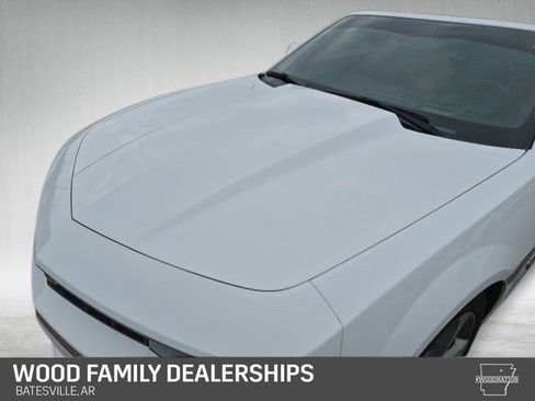Used 2015 Chevrolet Camaro LT w/ Commemorative Special Edition image 6