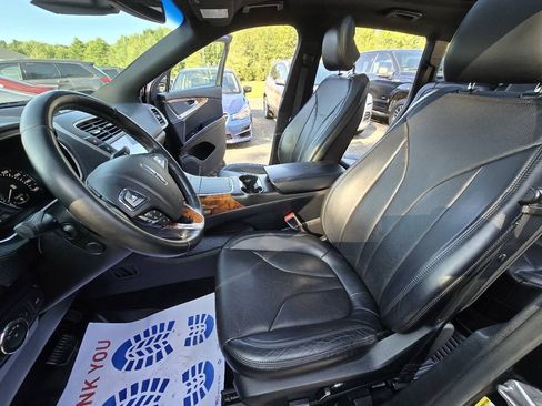 Used 2016 Lincoln MKX Reserve w/ Climate Package AWD/4WD image 18