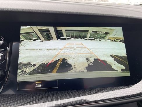 Used 2023 Buick Envision Essence w/ Sport Touring Package image 28