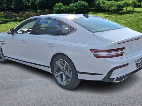 Used 2025 Genesis G80 3.5T Sport image 6