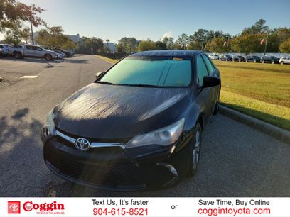 Used 2016 Toyota Camry SE
