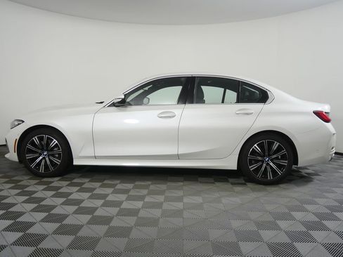 Certified 2025 BMW 330i Sedan w/ Premium Package RWD image 6