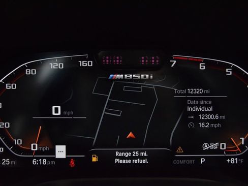 Used 2025 BMW M850i xDrive image 28