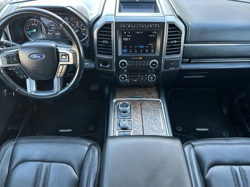 Used 2019 Ford Expedition Platinum image 15