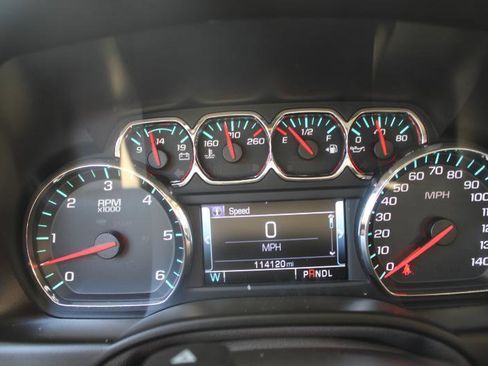Used 2017 GMC Yukon SLT w/ Premium Edition AWD/4WD image 18