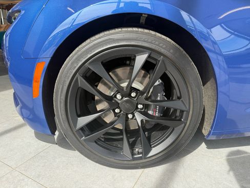 Used 2023 Chevrolet Camaro LT w/ RS Package image 9