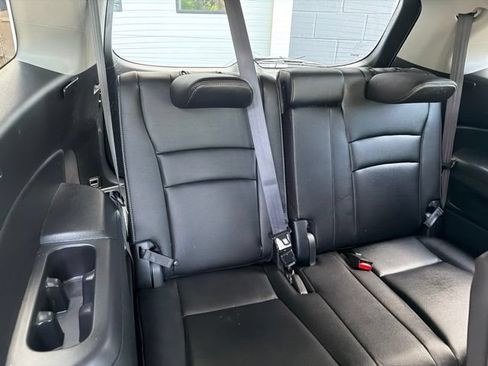 Used 2022 Honda Pilot Special Edition image 8