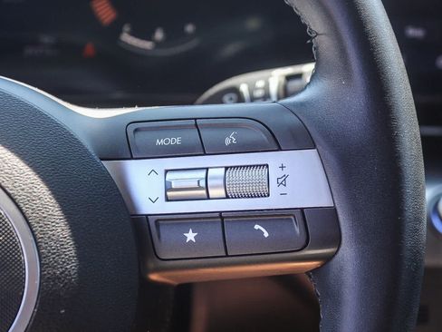 Certified 2024 Hyundai Kona SEL FWD image 31