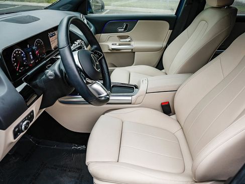 Certified 2025 Mercedes-Benz GLA 250 GLA 250 image 19