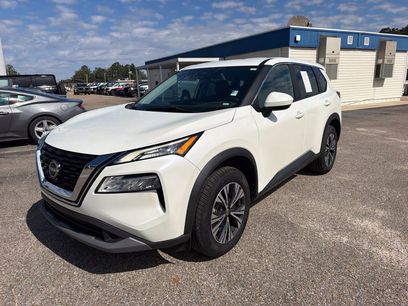 Used 2023 Nissan Rogue SV