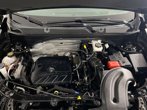 Certified 2023 Buick Encore GX Preferred w/ Cold Weather Comfort Package AWD/4WD image 23