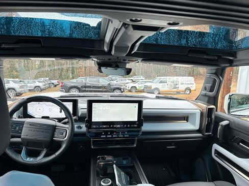 Used 2025 GMC Hummer EV 3X w/ LPO, Cargo Utility Package image 30