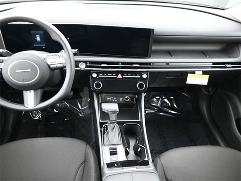 New 2026 Hyundai Tucson SEL image 12