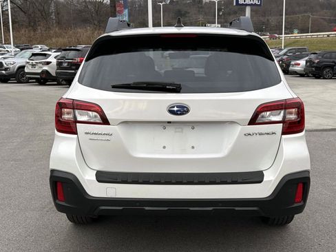 Used 2019 Subaru Outback 2.5i Limited image 6