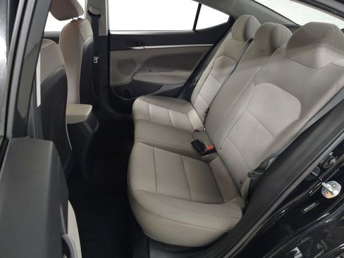 Used 2019 Hyundai Elantra SEL FWD image 25