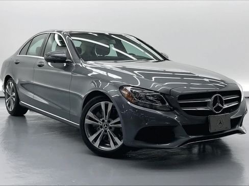 Certified 2017 Mercedes-Benz C 300 Sedan image 2