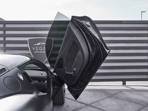 Used 2024 Maserati MC20 Coupe image 36