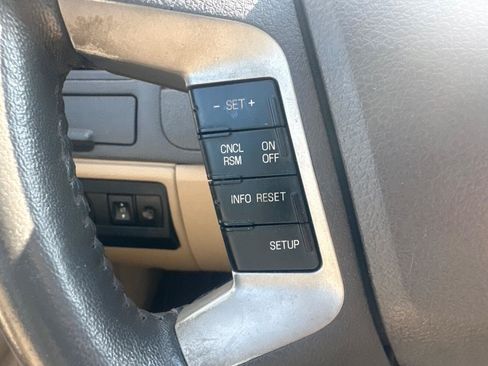 Used 2010 Ford Fusion SEL FWD image 18