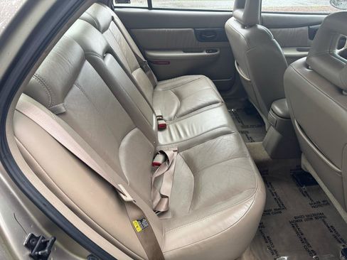 Used 2002 Buick Regal LS w/ LS Premium Pkg image 13