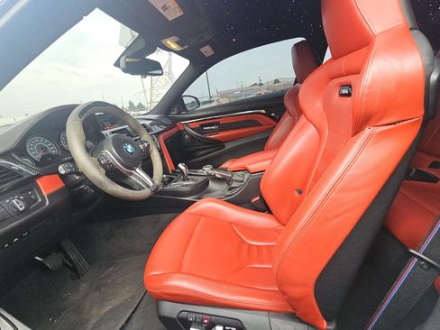 Used 2018 BMW M4 Coupe w/ Ultimate Package RWD image 4