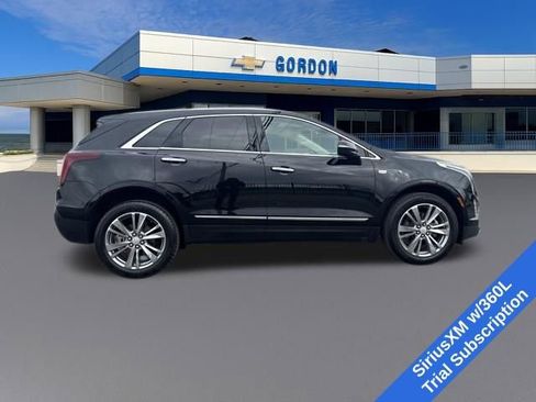 Used 2025 Cadillac XT5 Premium Luxury w/ LPO, Floor Liner Package image 7