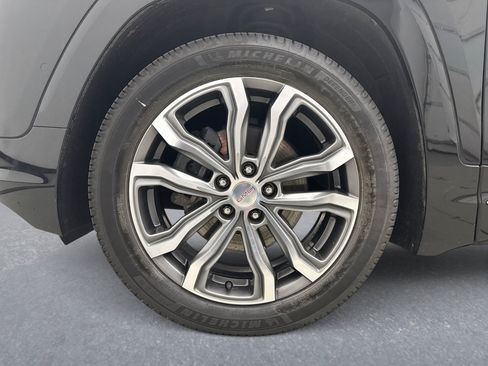 Used 2020 GMC Terrain Denali w/ Denali Premium Package FWD image 28