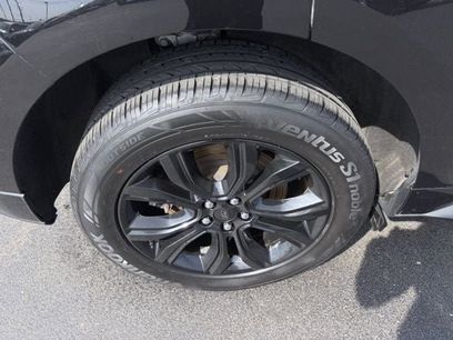 Certified 2023 Ford Edge SE w/ Black Appearance Package