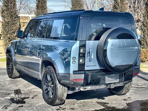 Used 2026 Land Rover Defender 110 S image 3