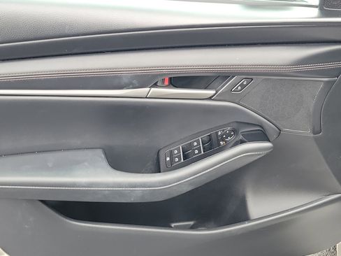 Used 2024 MAZDA MAZDA3 s image 19