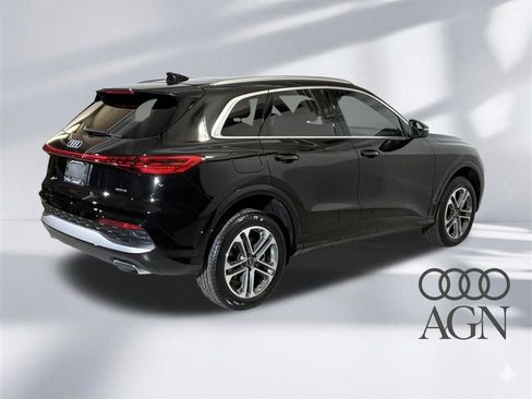 New 2025 Audi Q5 Premium Plus image 8