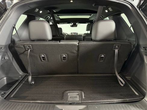 Used 2025 Honda Pilot Black Edition image 36