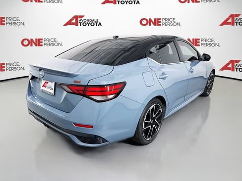 Used 2025 Nissan Sentra SR w/ SR Premium Package FWD image 7