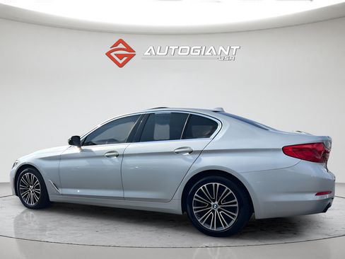 Used 2019 BMW 530i RWD image 4