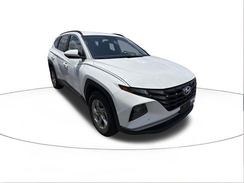 Used 2024 Hyundai Tucson SEL AWD/4WD image 1