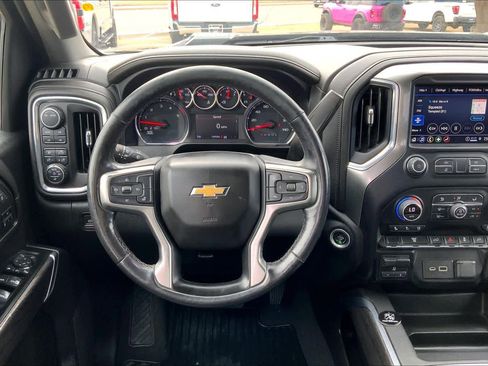 Used 2021 Chevrolet Silverado 2500 LTZ w/ LTZ Convenience Package image 6
