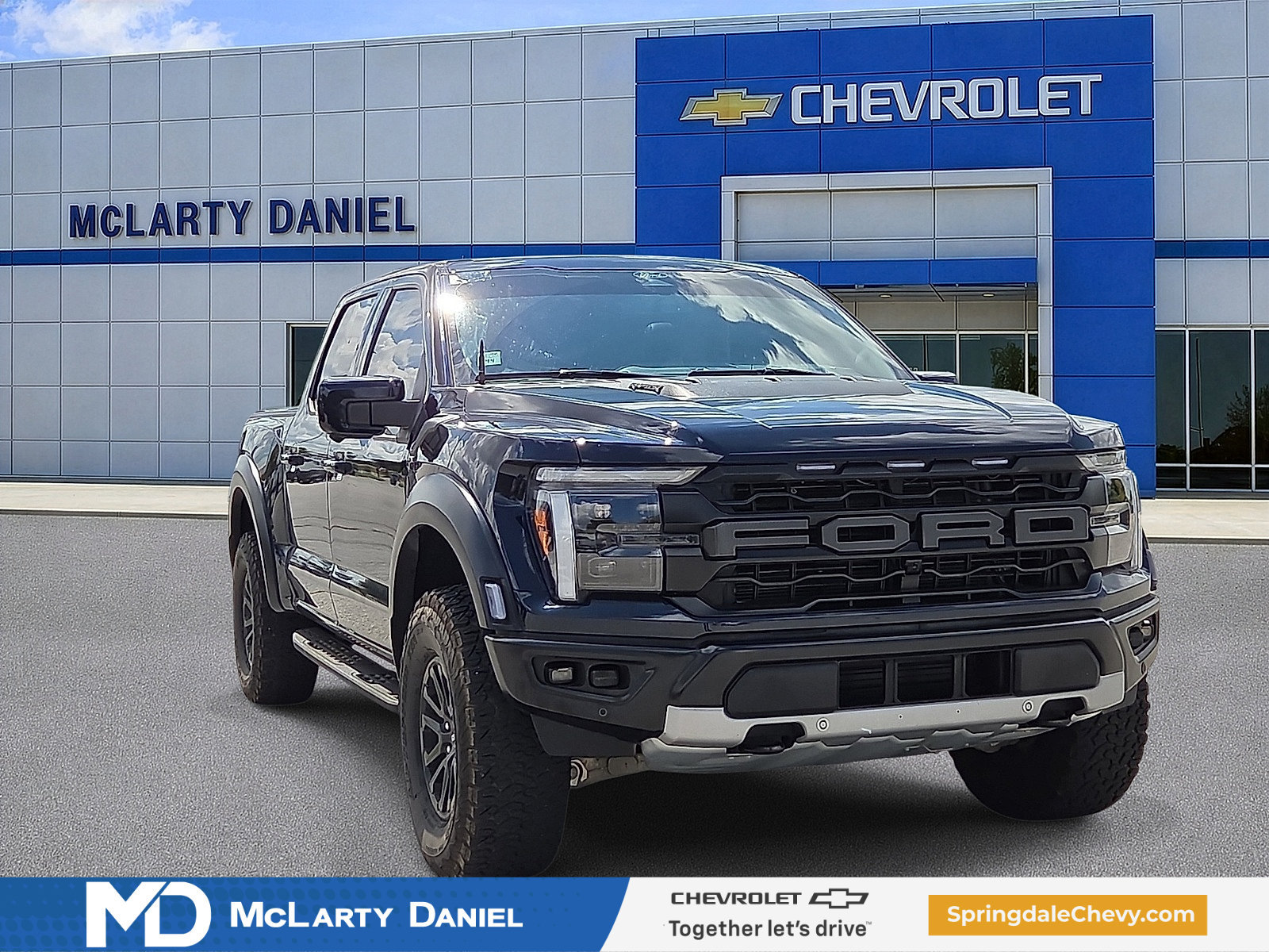 Used 2025 Ford F150 Raptor AWD/4WD image 1