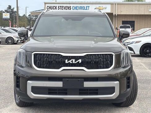 Used 2023 Kia Telluride EX AWD/4WD image 4