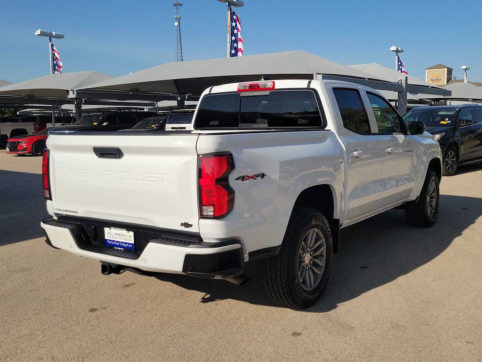 New 2026 Chevrolet Colorado LT w/ LT Convenience Package AWD/4WD image 8