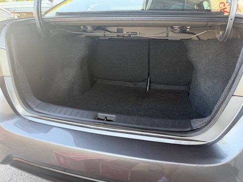 Used 2019 Nissan Sentra SV FWD image 28