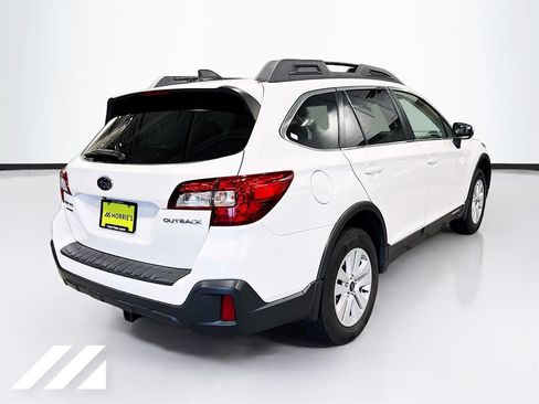 Used 2019 Subaru Outback 2.5i Premium w/ Protection Package #1 AWD/4WD image 5