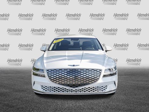Used 2024 Genesis G80 image 3