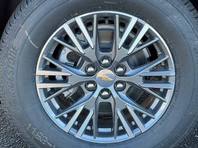 New 2027 Chevrolet Traverse LT AWD/4WD image 8